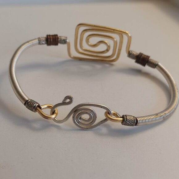 Artisan made bangle braclet - Picture 2 of 4